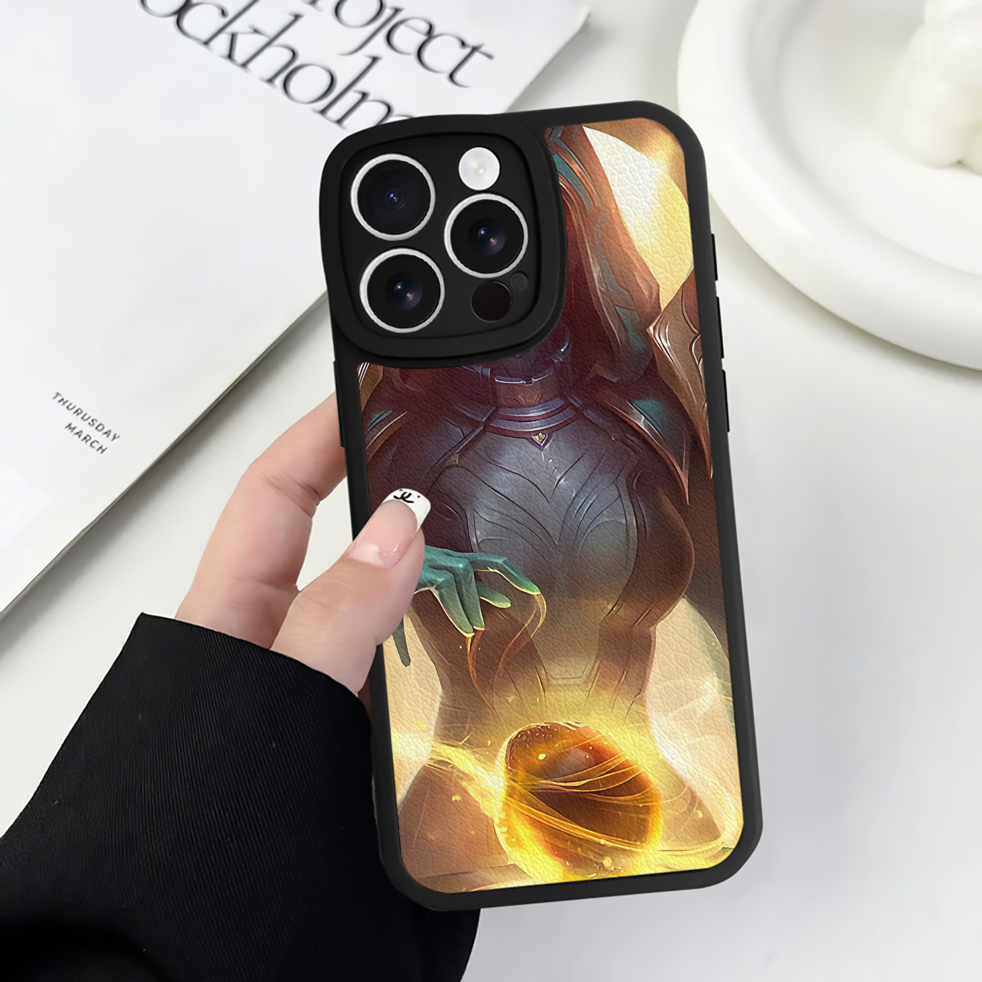 リーグ・オブ・レジェンド League of Legends LOL 【iPhone 16シリーズ対応】シリコンスマホケース（レザー調） 材質：シリコン